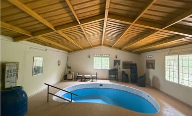 ALQUILER DE CASA EN CHAME  4 RECAMARAS  CON PISCINA. A.Q.