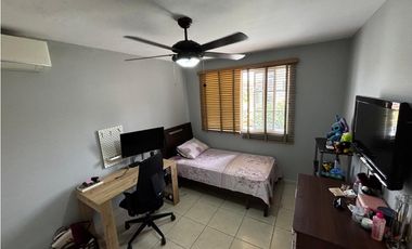 CASA EN VENTA VILLA DE LAS AZORES VILLA LUCRE