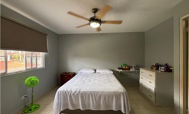 CASA EN VENTA VILLA DE LAS AZORES VILLA LUCRE