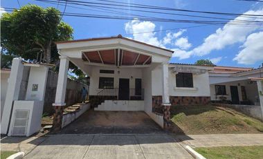 VENTA CASA EN RESIDENCIAL ECO GARDENS (OF)