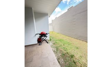 Casa Dúplex en Alquiler en PH Vallarta, Brisas del Golf