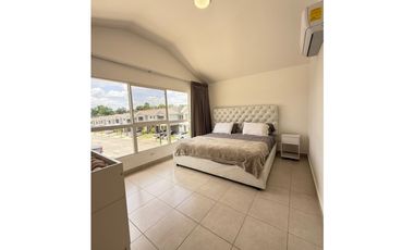 Casa Dúplex en Alquiler en PH Vallarta, Brisas del Golf