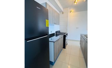 Venta de apartamento totalmente amoblado en Parque Lefevre