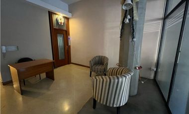 ALQUILER- DEPARTAMENTO 4 DORMITORIOS- CENTRO