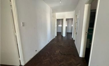 ALQUILER- DEPARTAMENTO 4 DORMITORIOS- CENTRO