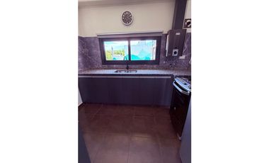 Casa a la venta -preciosa !