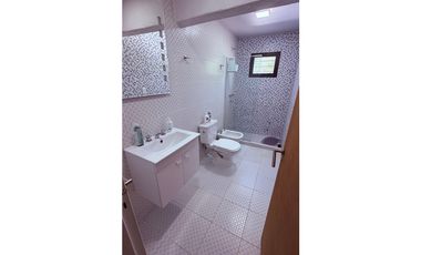 Casa a la venta -preciosa !