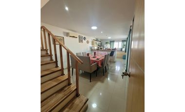 Excelente Dúplex, en Nuevo Poeta Lugones!