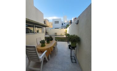 Excelente Dúplex, en Nuevo Poeta Lugones!