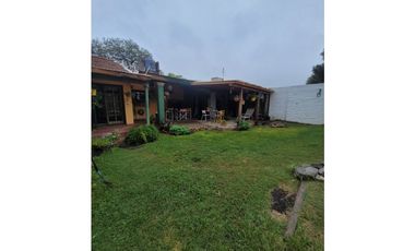 En Venta! B° Poeta Lugones, Hermosa Casa C/pileta