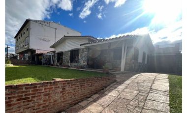 ALQUILER COMPLEJO DE CASA Y DOS DPTOS CENTRO VILLA CARLOS PAZ