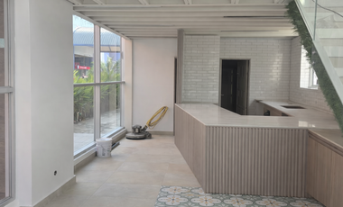 Se Alquila Local Comercial de 50M2 en Albrook Mall, area Exterior