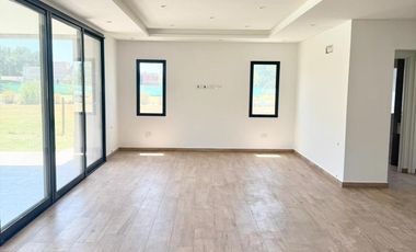 Casa en venta / alquiler Barrio Santa Ines, Canning