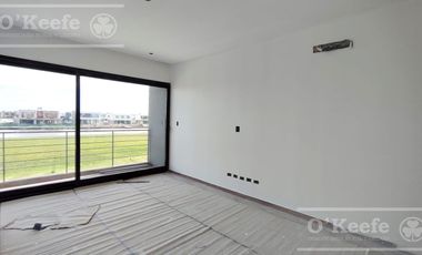Casa en venta a estrenar de cuatro ambientes sobre un lote central en Villalobos - Pueblos del Plata