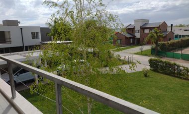 Casa en  alquiler en Comahue Golf