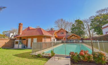 Casa en Adrogué