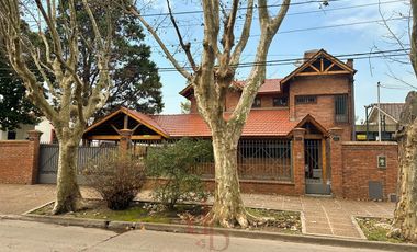 Casa en Adrogué