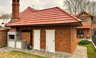 Casa en Adrogué