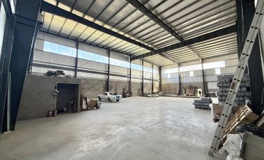 Deposito de 735 m2 en Alquiler - Benavidez