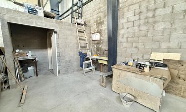 Deposito de 735 m2 en Alquiler - Benavidez