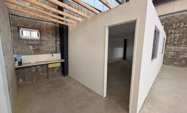 Deposito de 735 m2 en Alquiler - Benavidez