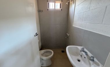 Deposito de 735 m2 en Alquiler - Benavidez