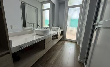 Venta - Propiedad de Nivel Gerencial en Barrio Cerrado Sol del Valle - C113
