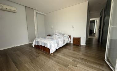 Venta - Propiedad de Nivel Gerencial en Barrio Cerrado Sol del Valle - C113