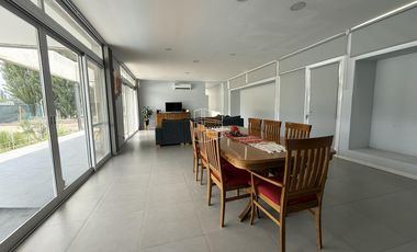 Venta - Propiedad de Nivel Gerencial en Barrio Cerrado Sol del Valle - C113