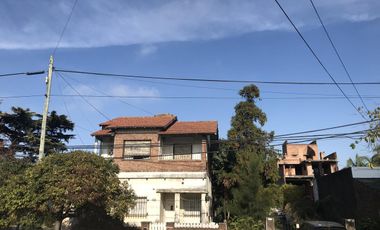 Terreno 8,66x42,75 apto vivienda, complejo, galpón. Excelente zona. - Boulogne