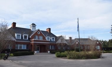 Lote en venta  en Tilbury, Pilara.