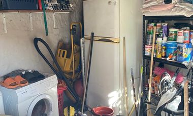 Casa 4 ambientes en 2 plantas con jardín y piscina en venta- ALQUILADA HASTA JUNIO 2026 - Don Bosco