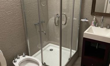 Casa 4 ambientes en 2 plantas con jardín y piscina en venta- ALQUILADA HASTA JUNIO 2026 - Don Bosco