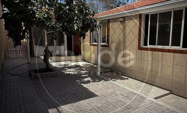 Casa mas depto. en Santa Teresita