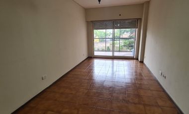 Departamento en alquiler en Lanus Este