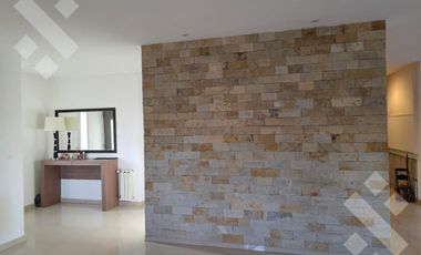 VENTA, casa 3 dormitorios con pileta, Bº Finca Villa  Muluen- PLOTTIER
