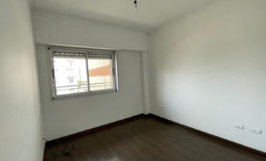 Departamento en alquiler en Lanus Este