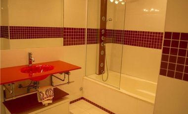 EXCELENTE CHALET 7 AMB CON PATIO Y COCHERA EN RAMOS MEJIA