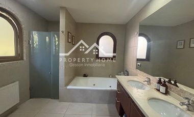 CASA 5 DORM+ESCRITORIO+SERVICIO HIGHLANDS
