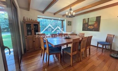 CASA 5 DORM+ESCRITORIO+SERVICIO HIGHLANDS