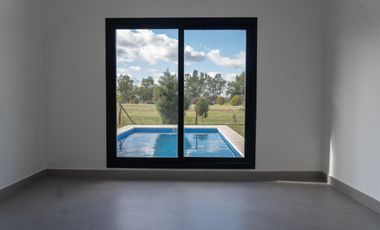 Oportunidad Venta Casa en Barrio Privado Saint Joseph
