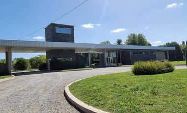 Oportunidad Venta Casa en Barrio Privado Saint Joseph