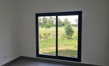 Oportunidad Venta Casa en Barrio Privado Saint Joseph
