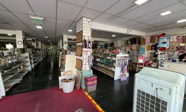 Local en Lomas de Zamora Oeste