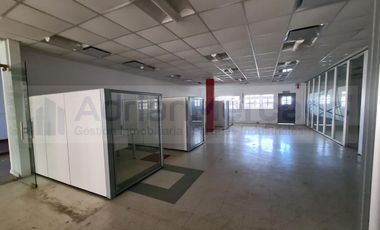 ALQUILER Galpón   Oficinas con 10200 m2 cub en 5 plantas  Valentin Alsina