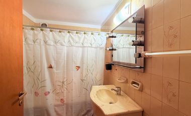 Casa en venta 3 amb. Barrio Los Rosales Canning