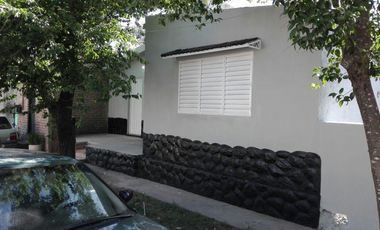 CASA EN ALQUILER 50M DE RUTA Nº 38 CON ENTRADA A COSQUIN ROCK REF 652