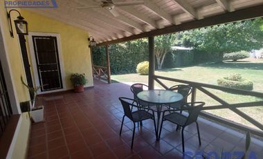 Casa quinta en alquiler en Los Polvorines 3 ambientes