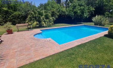 Casa quinta en alquiler en Los Polvorines 3 ambientes