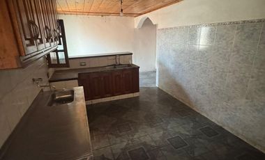 Casa en Villa Adela